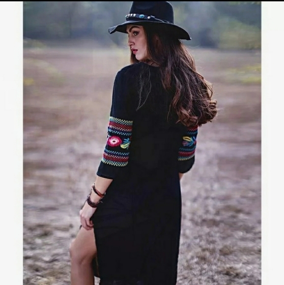 Embroidered midi tie neck dress one size - Picture 4 of 12